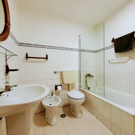 Apartment Bairro Alto & Flats By Village