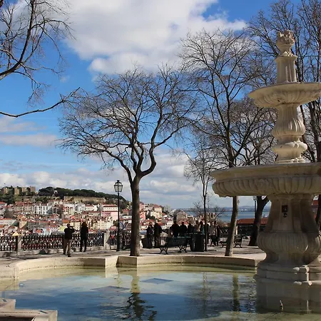 Apartman Bairro Alto & Flats By Village *