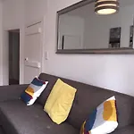 شقة Bairro Alto & Flats By Village Lisboa